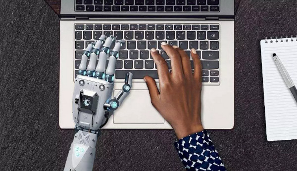 配图4 解释员分析算法找出机器的可解释性 配图4 解释员分析算法找出机器的可解释性