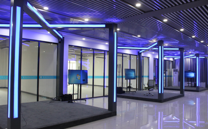 1545792197557471.jpg 配图3 云和数据泛IT学院.jpg