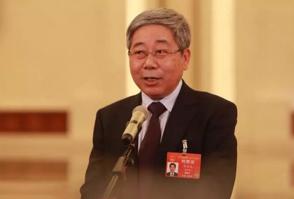 1553134218740498.jpg 配图4 教育部部长陈宝生:近期将出台针对线上教育综合治理的文件.jpg