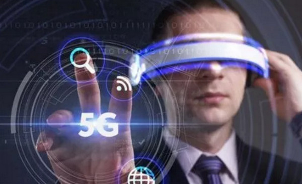 1554341696431579.jpg 配图4 5G时代带来VR新体验.jpg