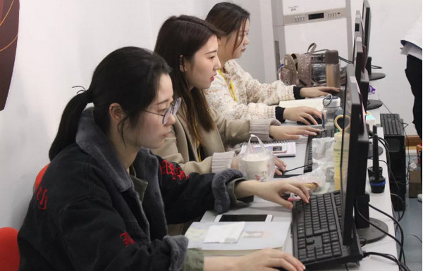 1557282106664780.jpg 配图5 云和数据UI设计培训.jpg