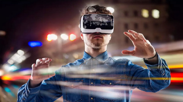 1560133789832922.jpg 配图6 5G牌照已经发放,5G+VR开启新时代.jpg