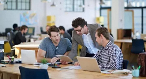 1561358196112598.jpg 配图2 月薪3k和30k的程序员差距在哪里.jpg