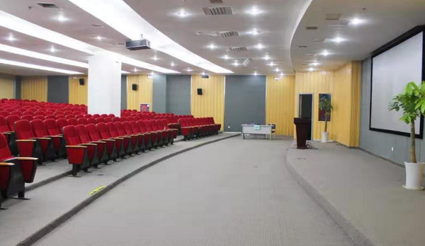 1566376041157612.jpg 配图4 云和数据郑州中心环境好吗.jpg