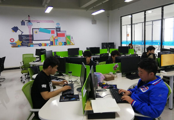 1567498211674982.jpg 配图1 云和数据教学环境怎么样?.jpg